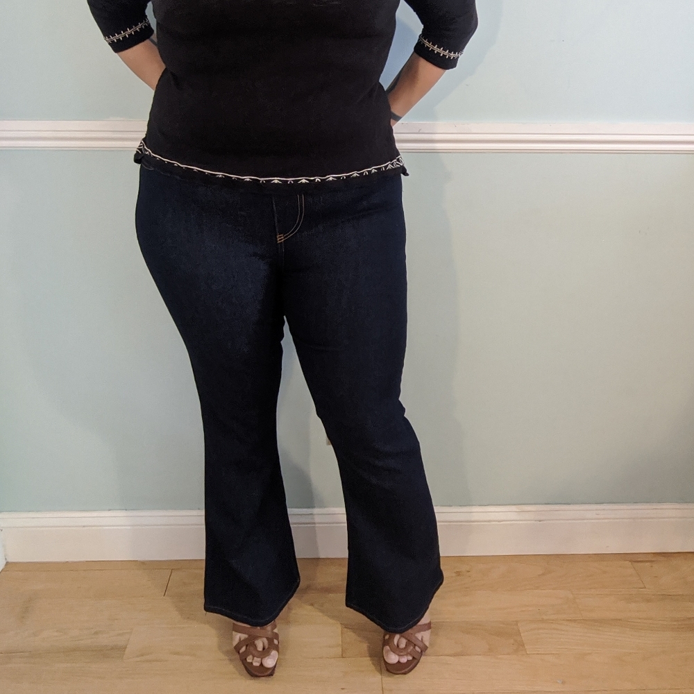 Forever 21 Plus Size Bootcut Stretch Jeans